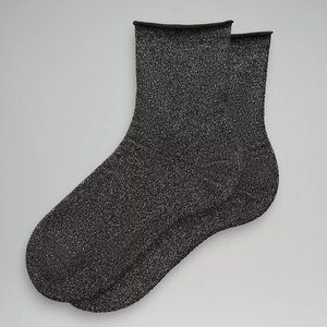 Lululemon NWT Daily Stride Sparkle Socks Black Moon/ Silver glimmer Medium